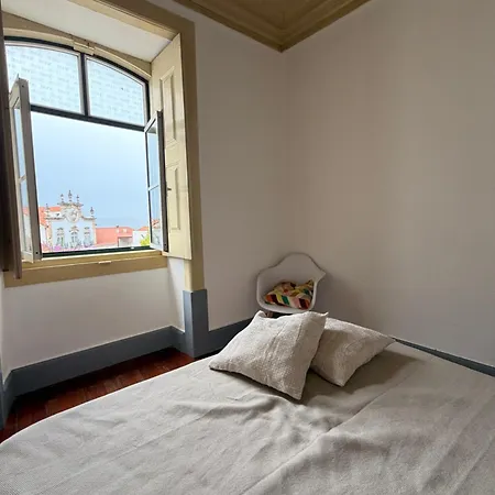 Louzanook - Casa Miguel Bombarda * Lousa (Coimbra)