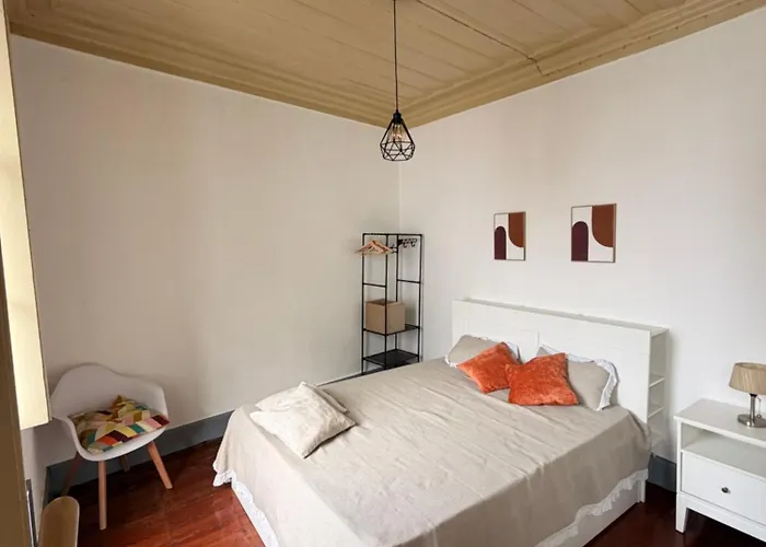 Louzanook - Casa Miguel Bombarda * Lousã