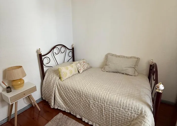 Apartmán Louzanook - Casa Miguel Bombarda Lousã